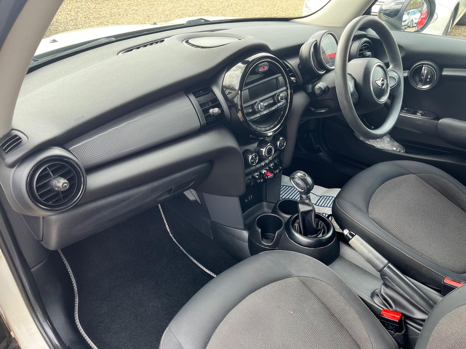 Used MINI Hatch 2015 for sale - 78058716: Photo 11