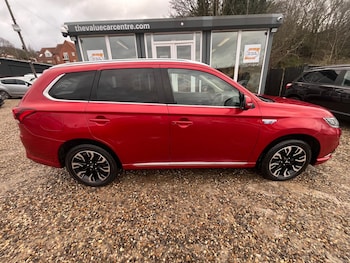 Used Mitsubishi Outlander 2015 for sale - 77074299: Photo