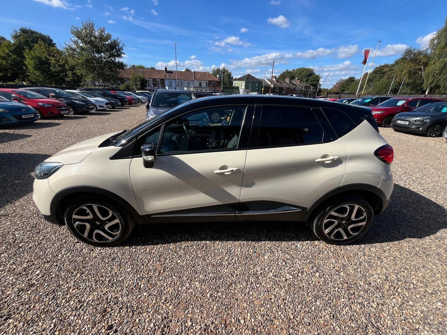 Used Renault Captur 2016 for sale - 76042001: Photo 9