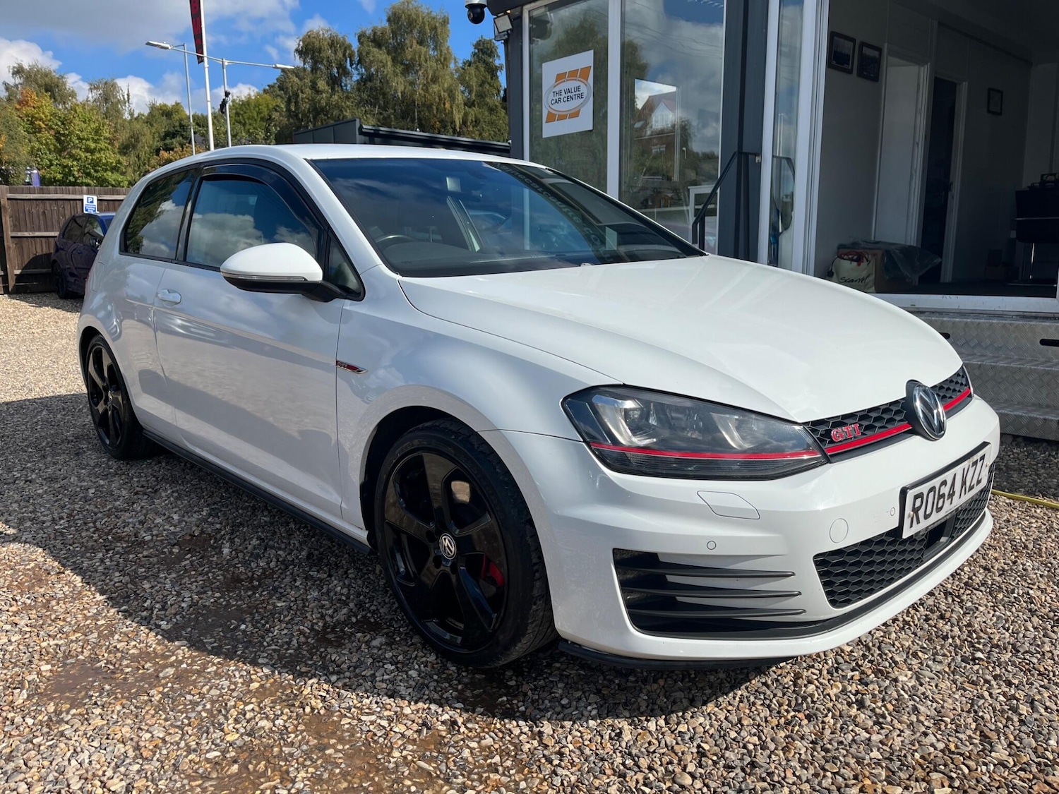 Used Volkswagen Golf 2014 for sale - 76094430: Photo 1