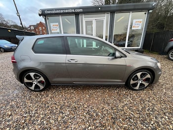 Used Volkswagen Golf 2015 for sale - 77510365: Photo