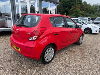 Used Hyundai i20 2013 for sale - 78842673: Photo