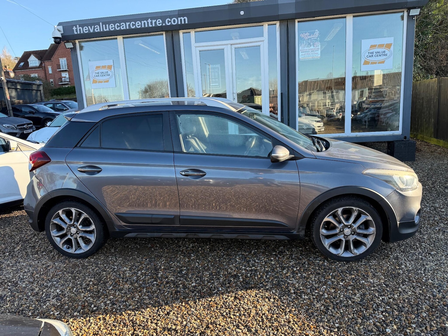 Used Hyundai i20 2016 for sale - 77066993: Photo 2