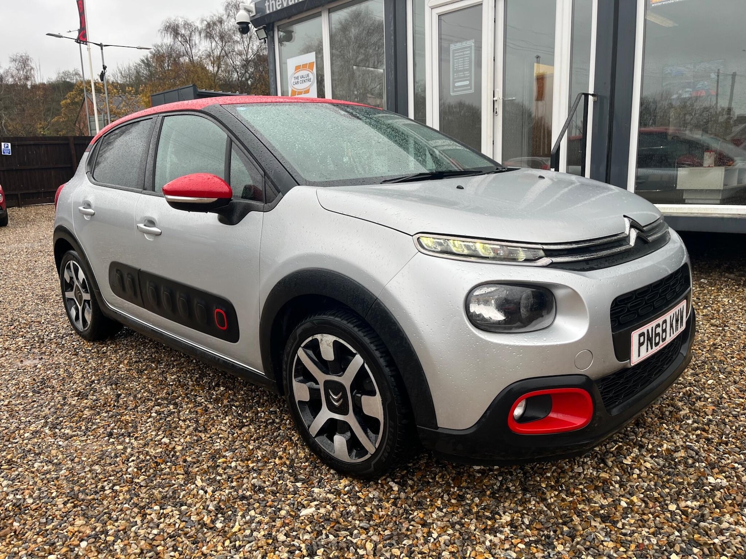 Used Citroen C3 2018 for sale - 76714883: Photo 1