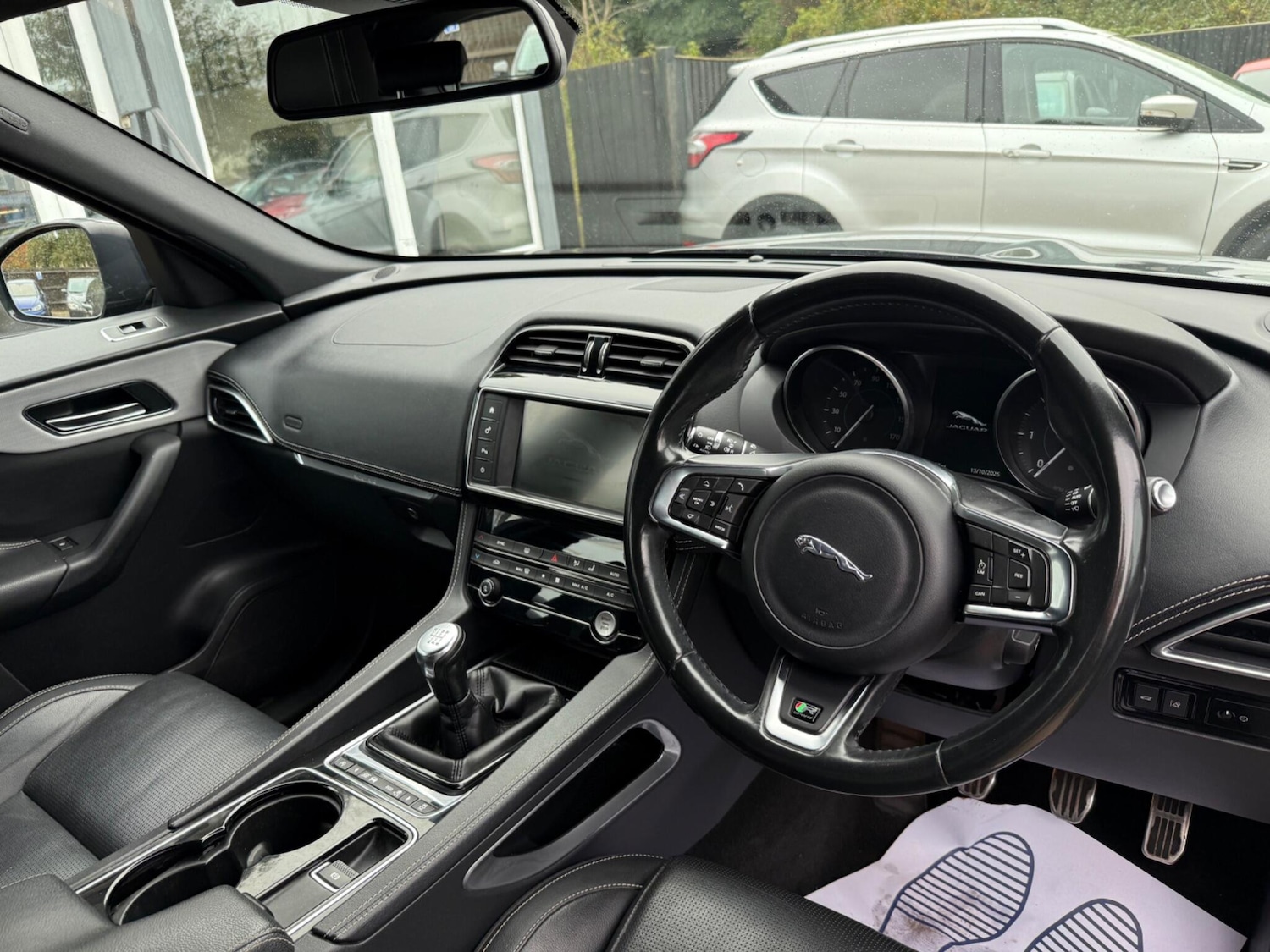Used Jaguar F-Pace 2016 for sale - 76260462: Photo 10