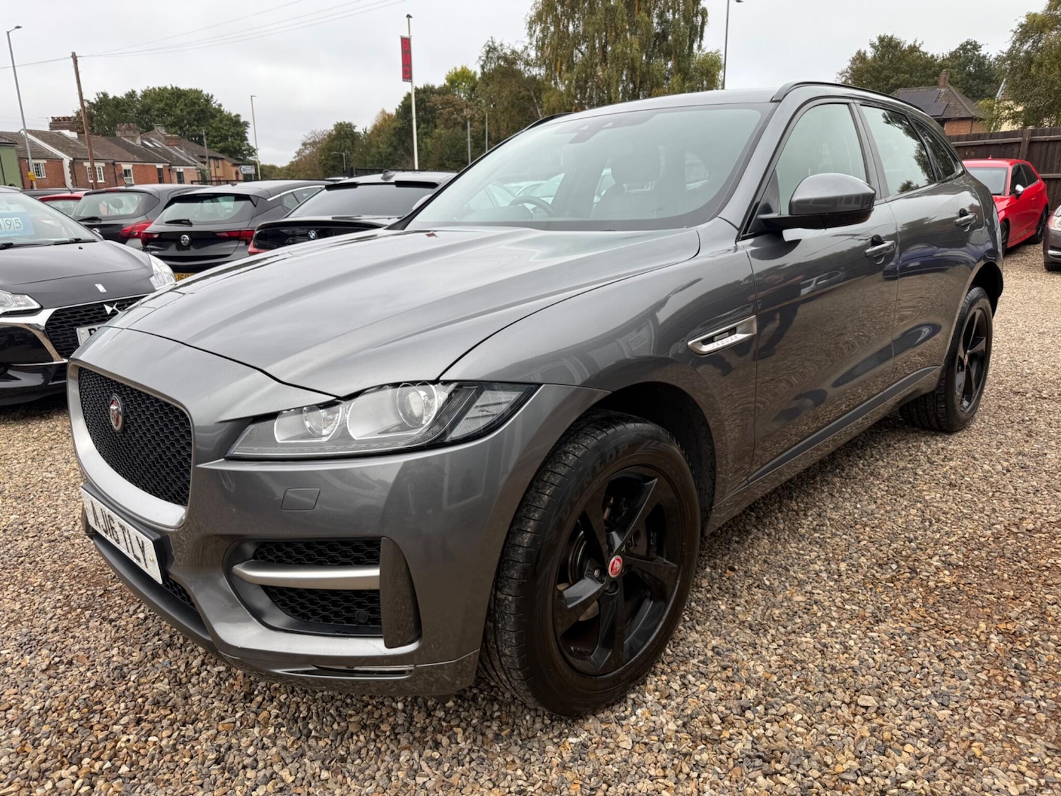 Used Jaguar F-Pace 2016 for sale - 76260462: Photo 7