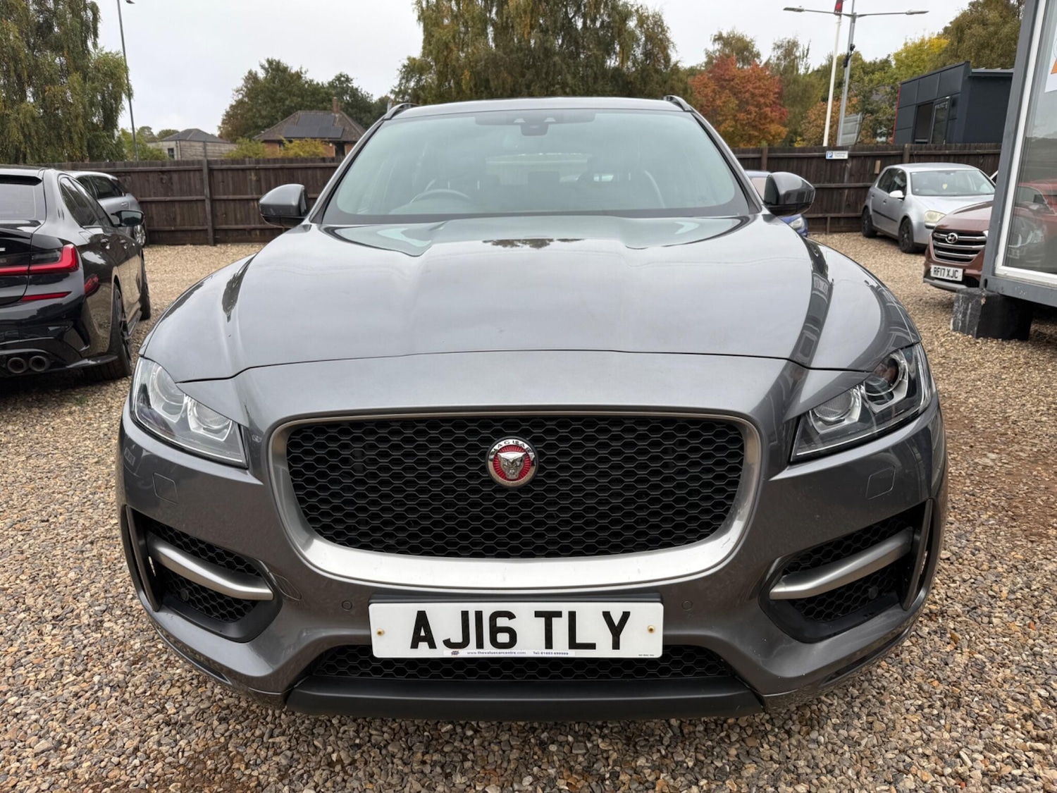 Used Jaguar F-Pace 2016 for sale - 76260462: Photo 8
