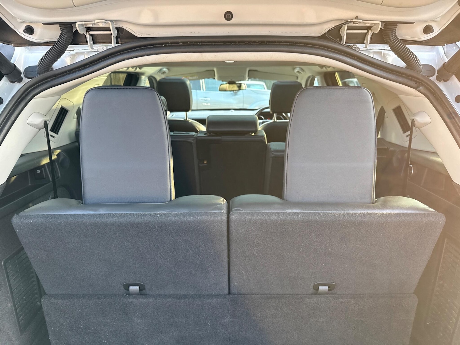 Used Land Rover Discovery Sport 2017 for sale - 77958256: Photo 12