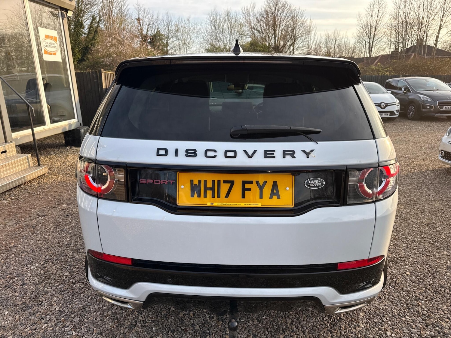 Used Land Rover Discovery Sport 2017 for sale - 77958256: Photo 4