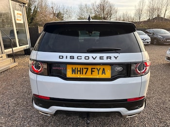 Used Land Rover Discovery Sport 2017 for sale - 77958256: Photo