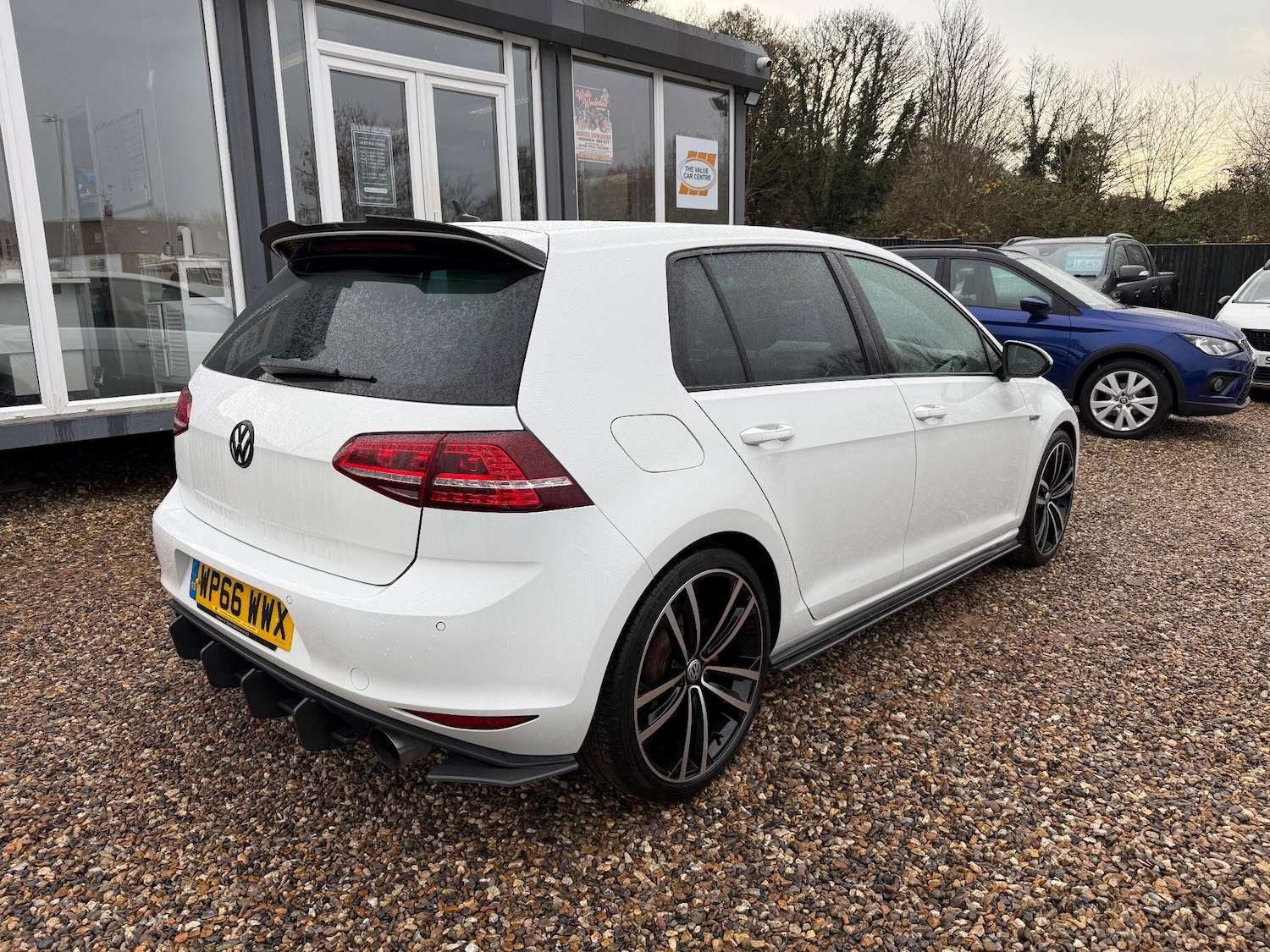 Used Volkswagen Golf 2016 for sale - 76839450: Photo 3