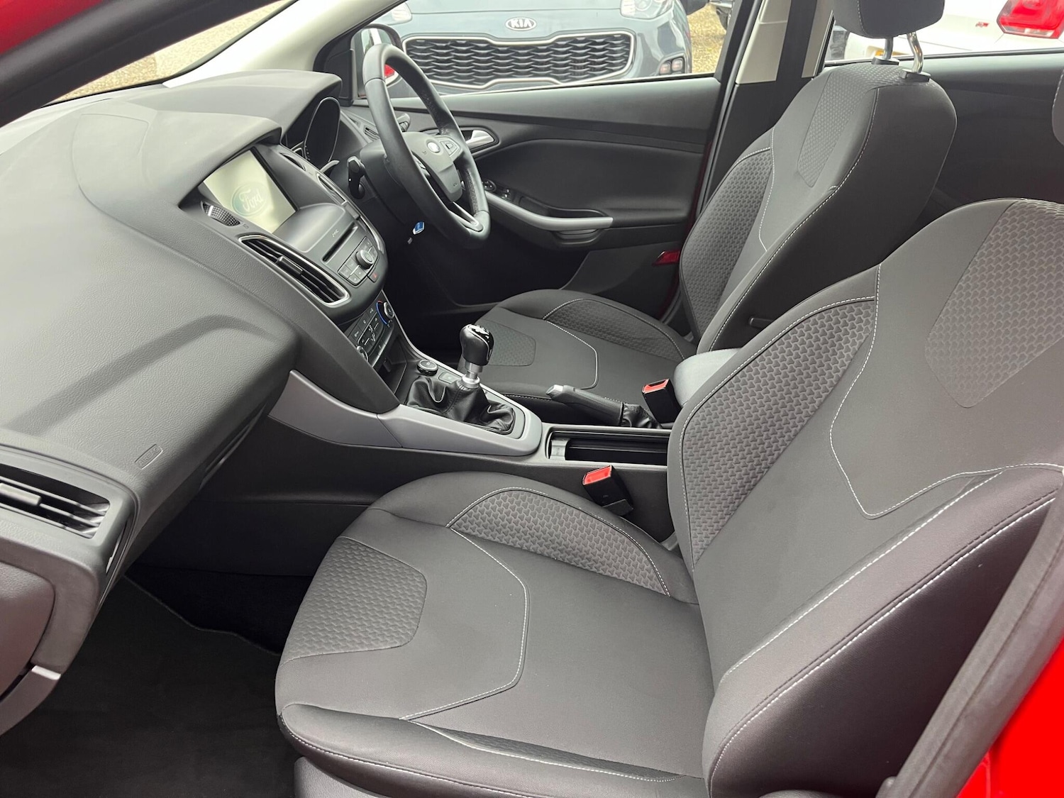 Used Ford Focus 2015 for sale - 76432592: Photo 12