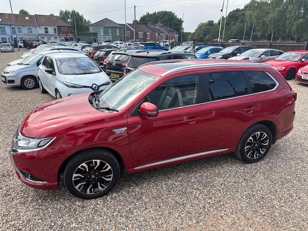 Used Mitsubishi Outlander 2016 for sale - 76012710: Photo 7