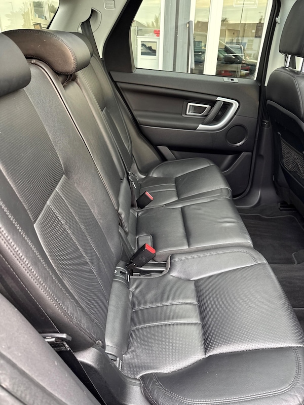 Used Land Rover Discovery Sport 2016 for sale - 76137090: Photo 16