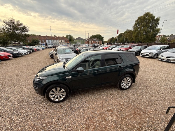 Used Land Rover Discovery Sport 2016 for sale - 76137090: Photo 6