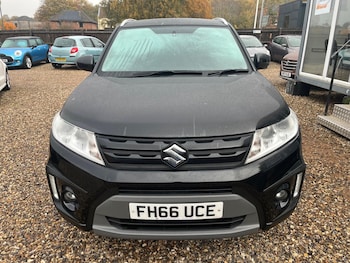 Used Suzuki Vitara 2017 for sale - 76472698: Photo