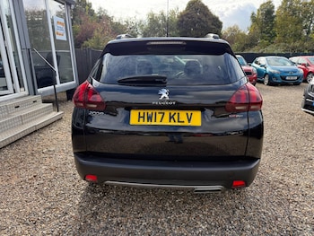 Used Peugeot 2008 2017 for sale - 76989036: Photo