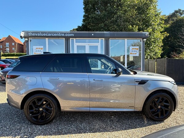Used Land Rover Range Rover Sport 2023 for sale - 76152924: Photo 2