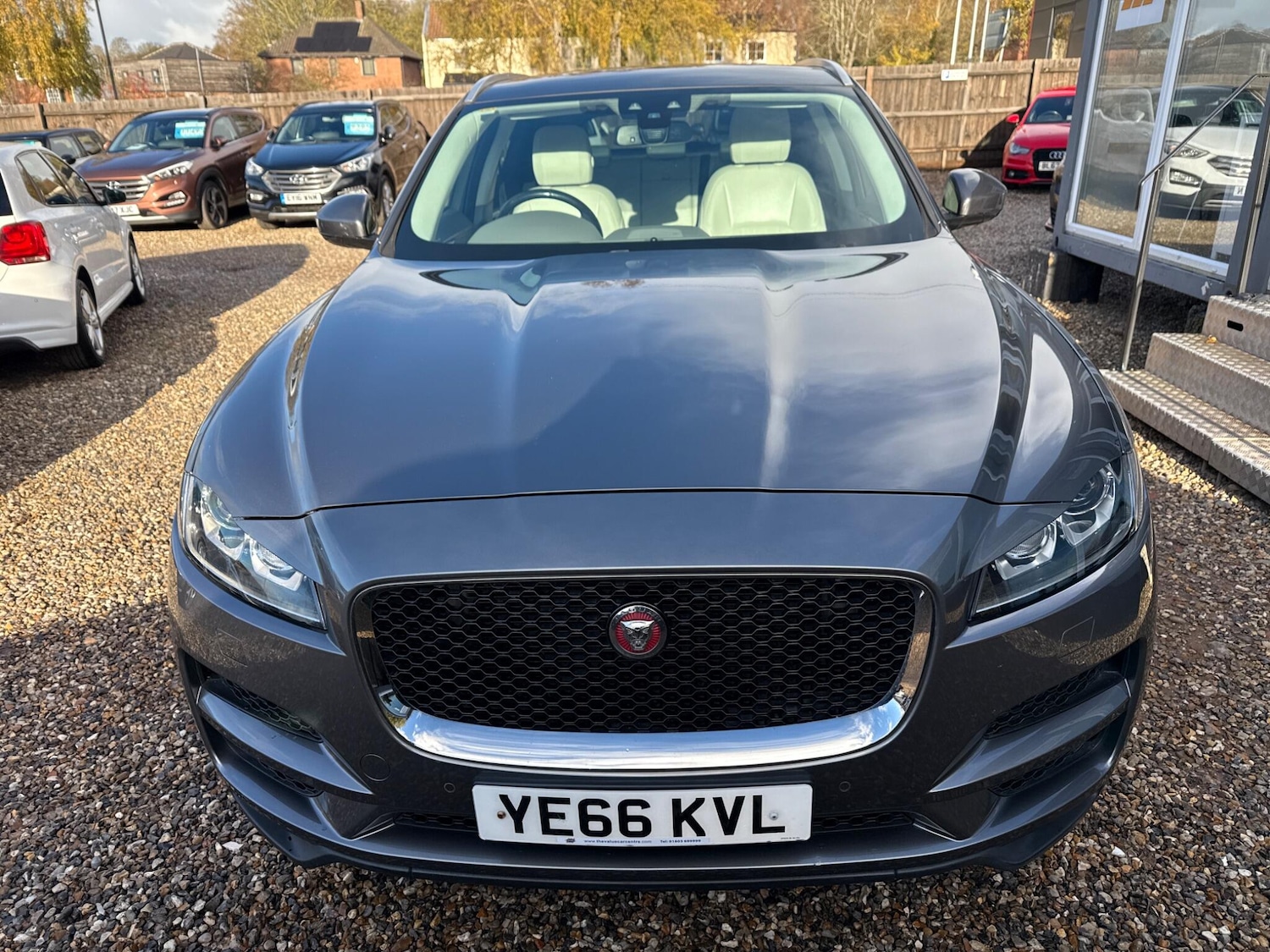Used Jaguar F-Pace 2016 for sale - 76991794: Photo 10