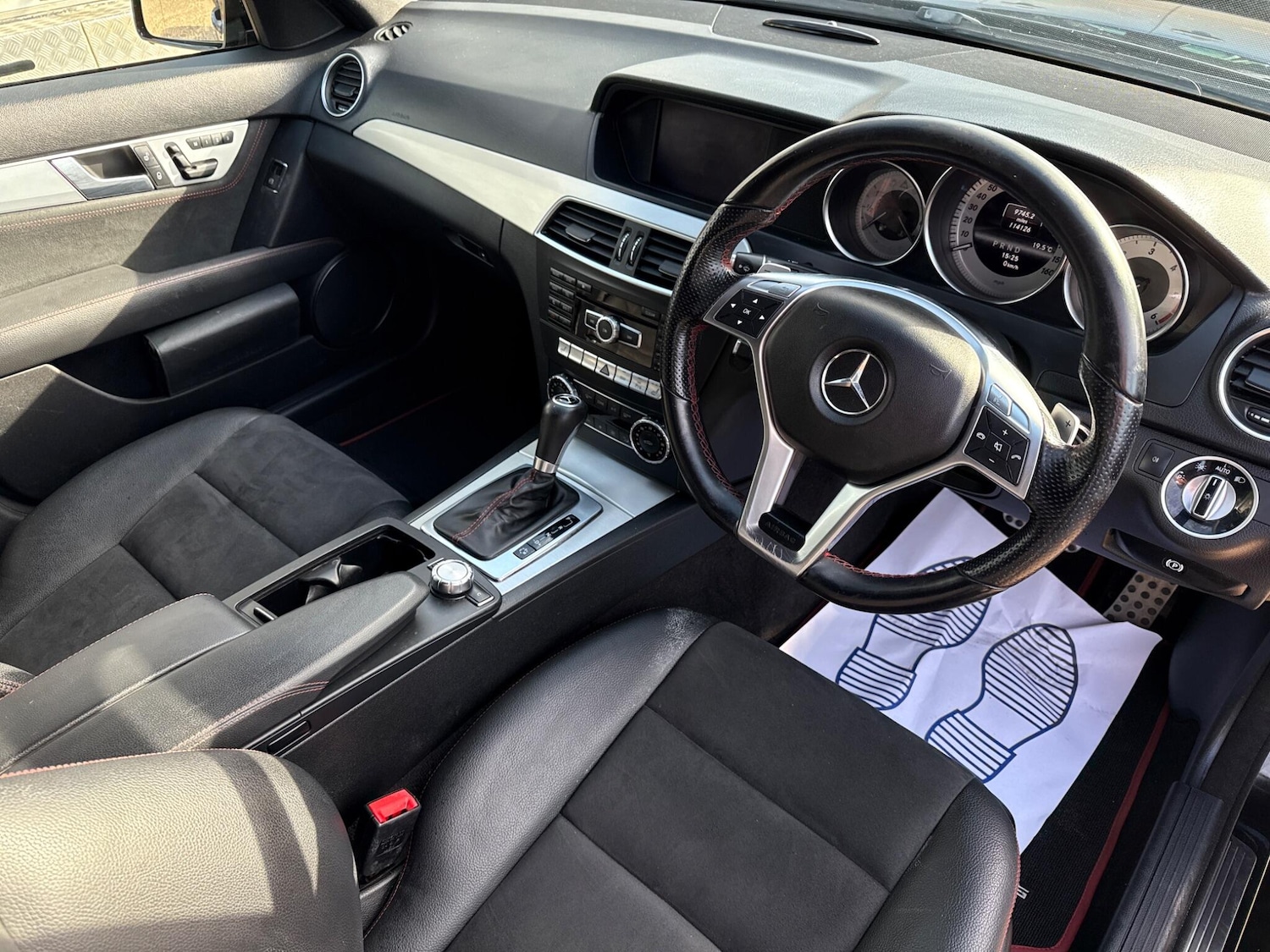 Used Mercedes-Benz C Class 2013 for sale - 76866519: Photo 10