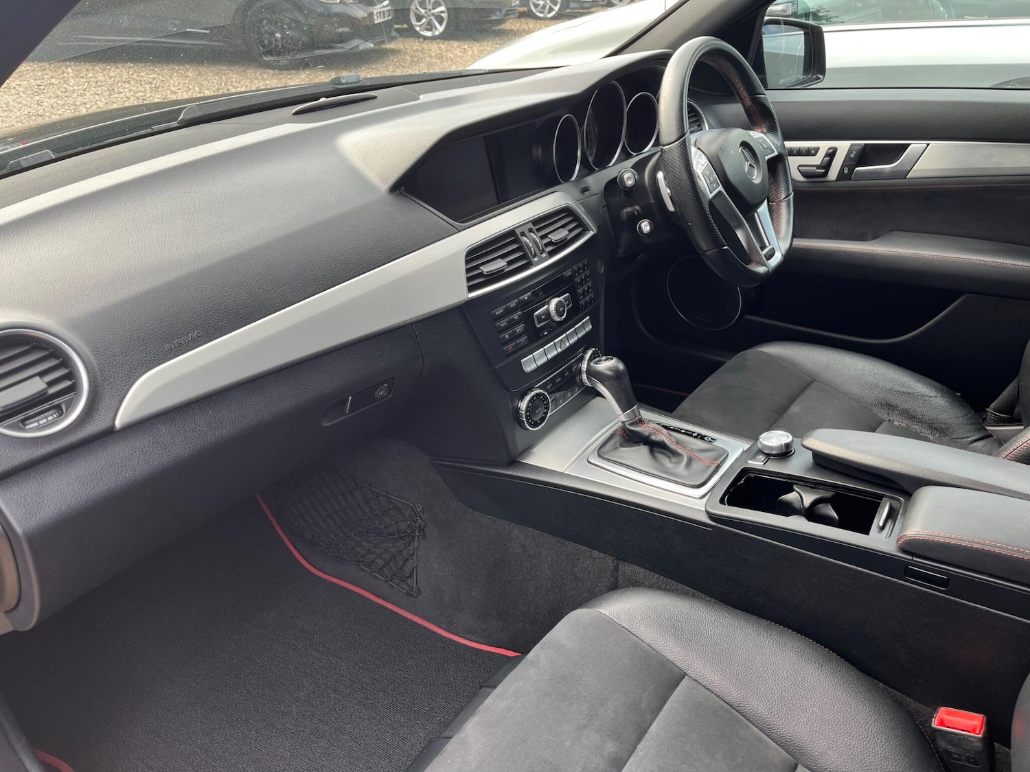 Used Mercedes-Benz C Class 2013 for sale - 76866519: Photo 11