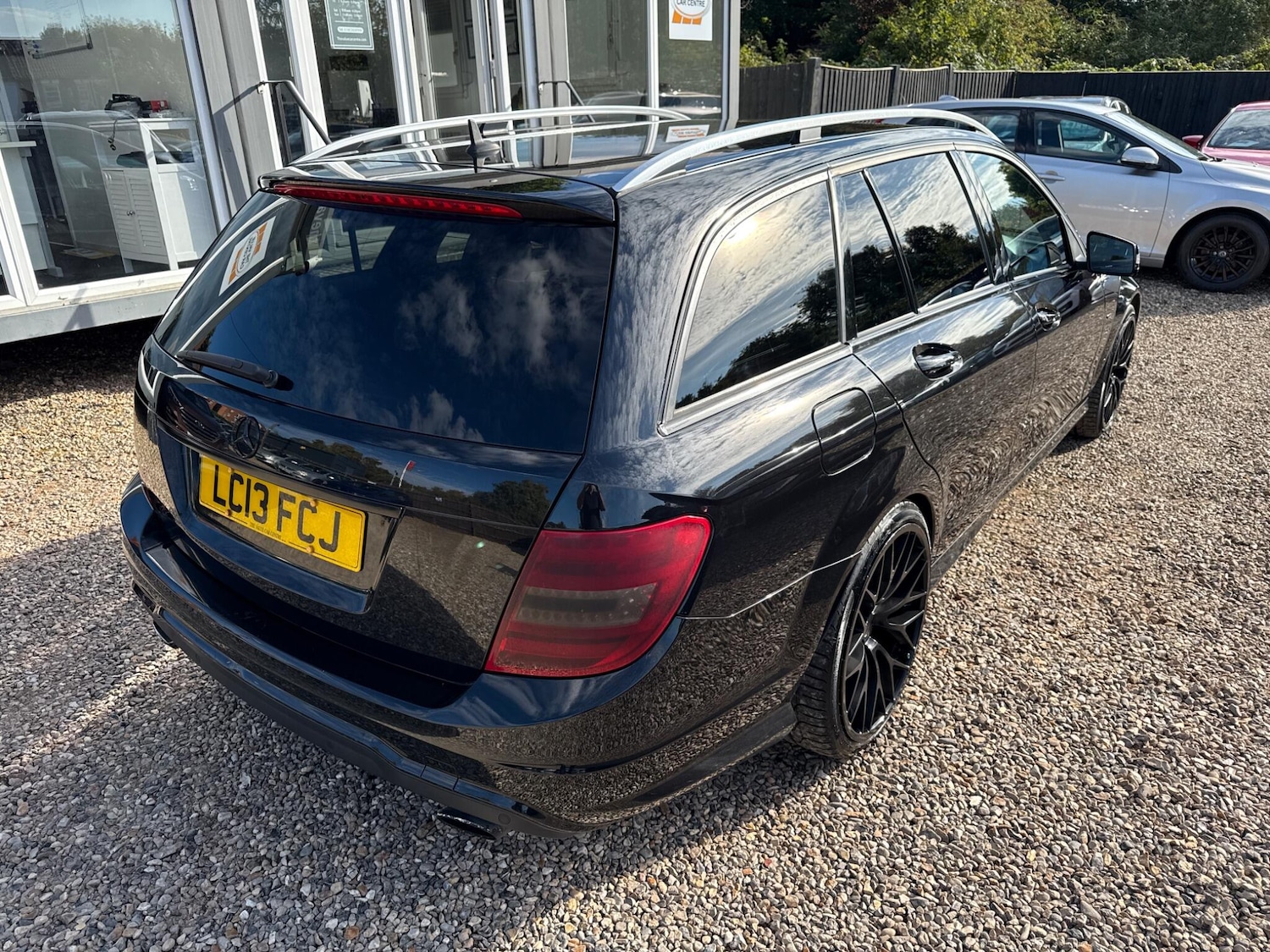 Used Mercedes-Benz C Class 2013 for sale - 76866519: Photo 3