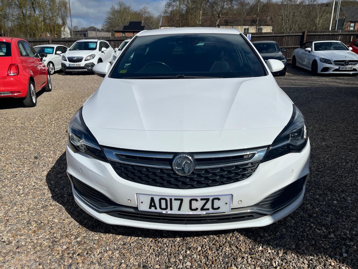 Used Vauxhall Astra 2017 for sale - 78086474: Photo 2