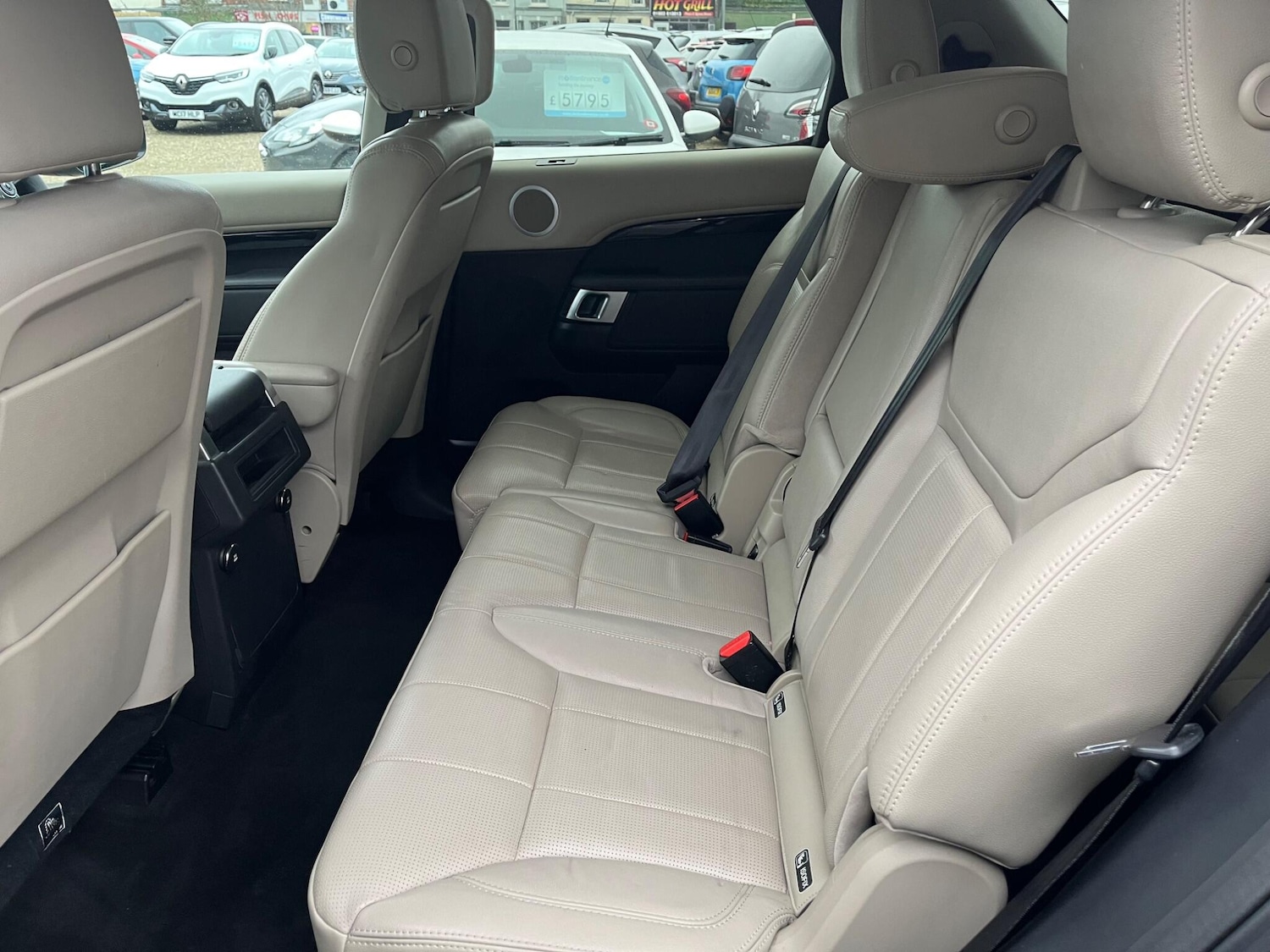 Used Land Rover Discovery 2018 for sale - 76964391: Photo 12