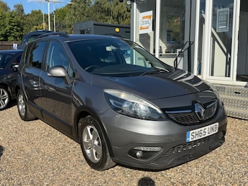 Used Renault Scenic Xmod 2015 for sale - 76988043: Photo
