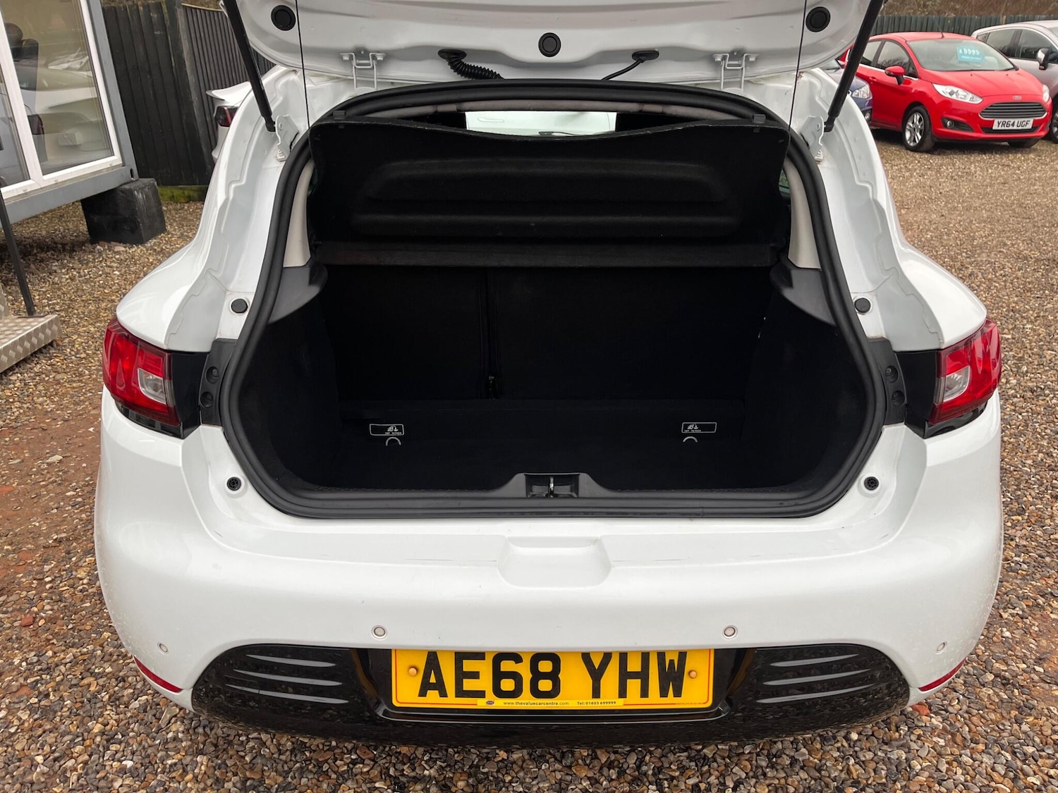 Used Renault Clio for sale - 77808117: Photo 6