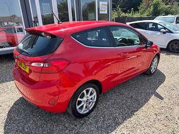 Used Ford Fiesta 2018 for sale - 79132545: Photo