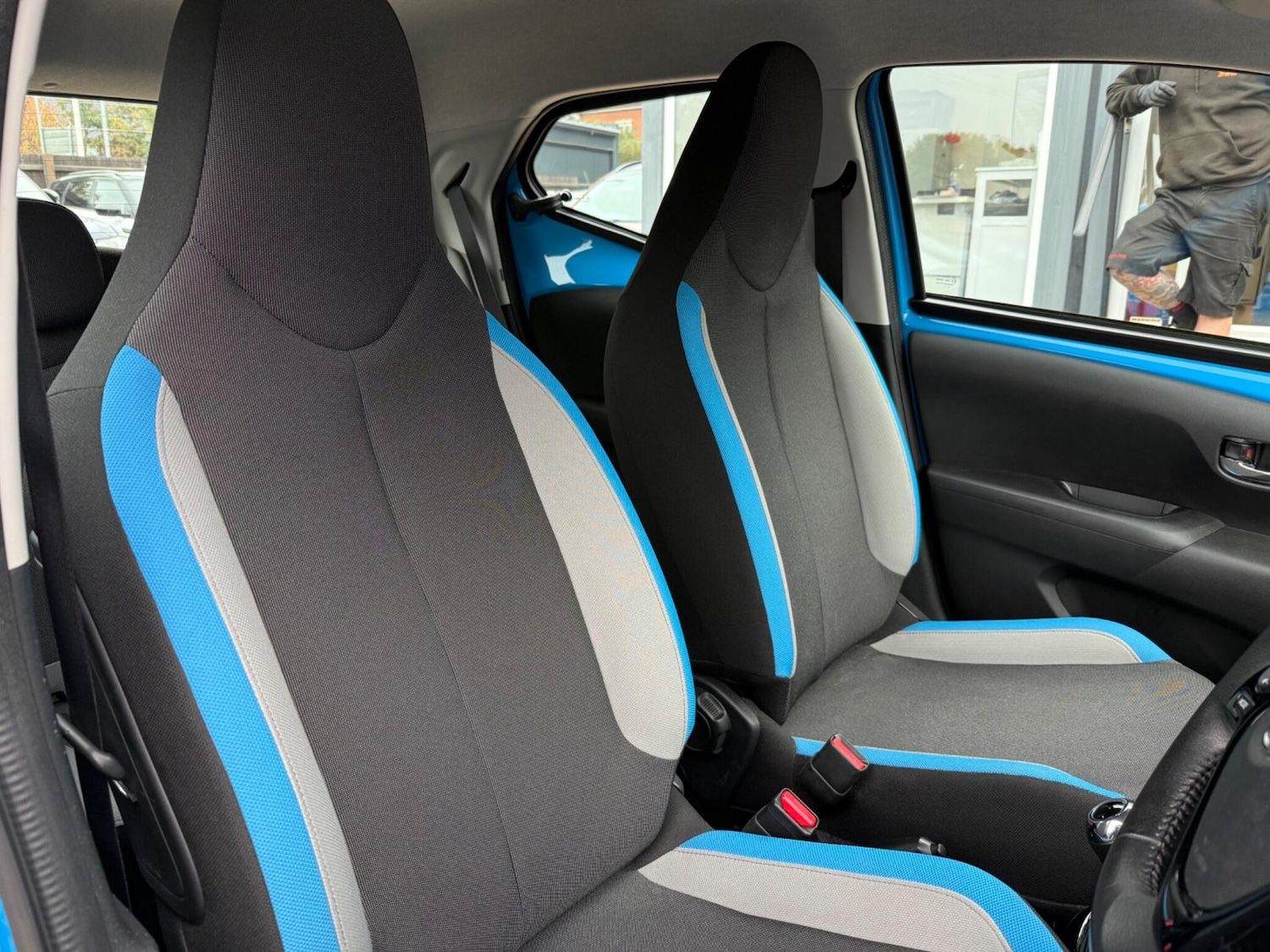 Used Toyota AYGO 2016 for sale - 76284269: Photo 10