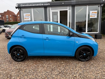 Used Toyota AYGO 2016 for sale - 76284269: Photo