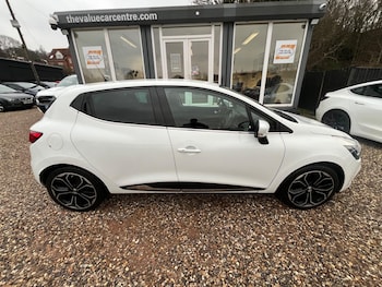 Used Renault Clio 2018 for sale - 79236598: Photo