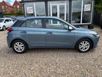 Used Hyundai i20 2016 for sale - 74486006: Photo