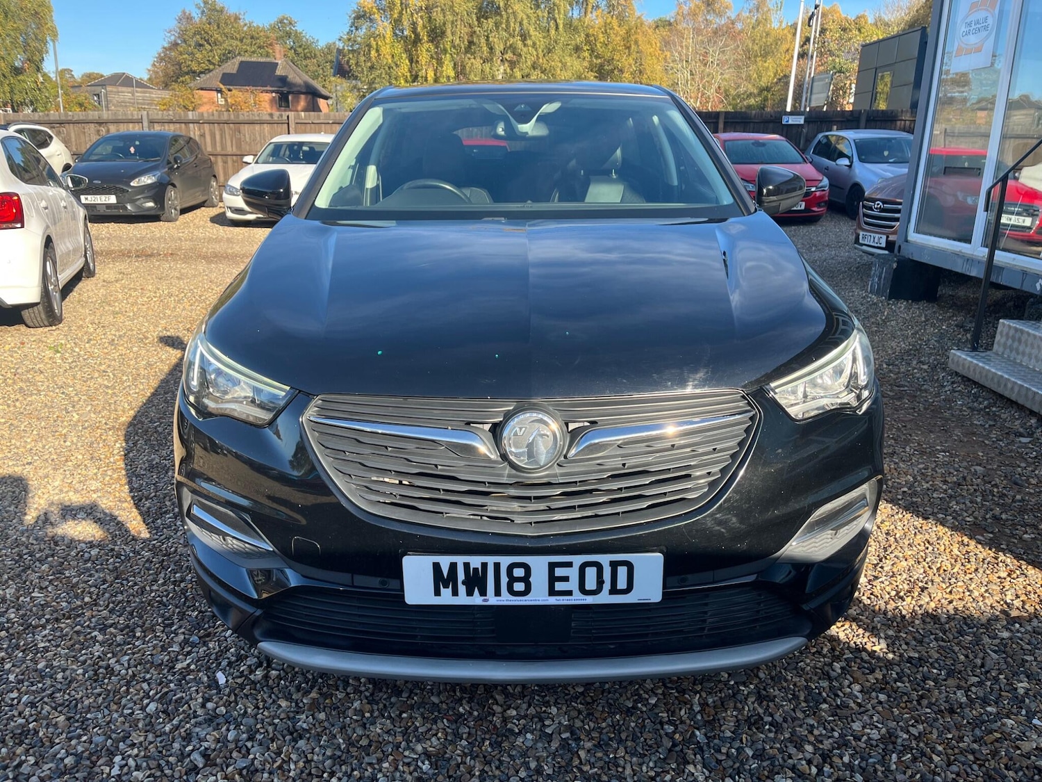 Used Vauxhall Grandland X 2018 for sale - 76388459: Photo 2