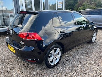 Used Volkswagen Golf 2014 for sale - 76988932: Photo