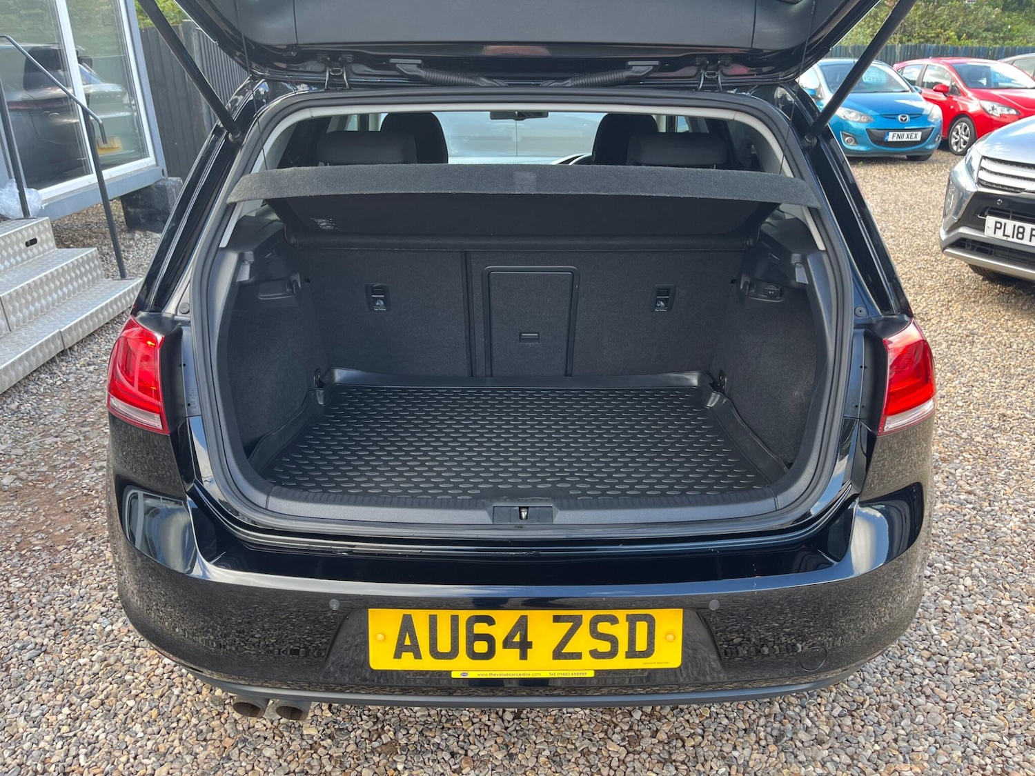 Used Volkswagen Golf 2014 for sale - 76988932: Photo 6