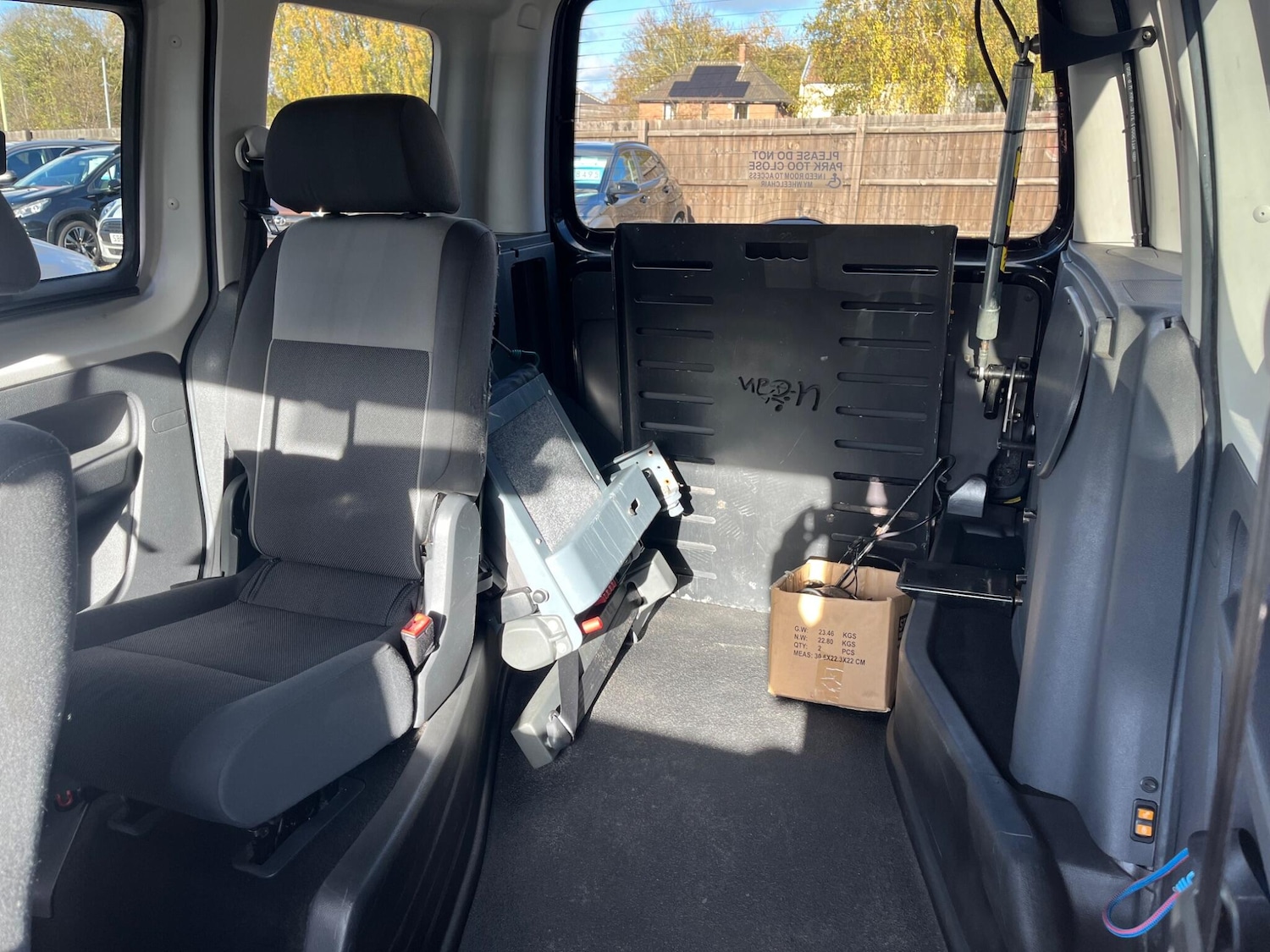 Used Volkswagen Caddy Life 2011 for sale - 76667015: Photo 11