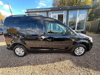 Used Volkswagen Caddy Life 2011 for sale - 76667015: Photo