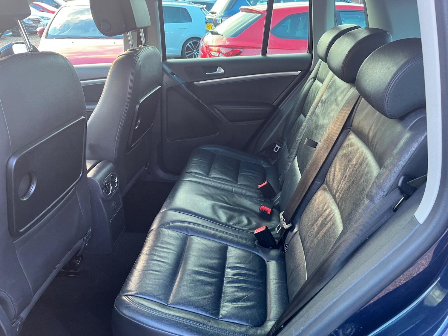 Used Volkswagen Tiguan 2015 for sale - 77143035: Photo 13