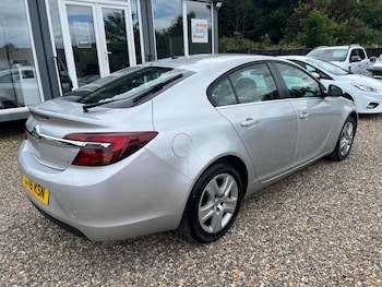Used Vauxhall Insignia 2016 for sale - 77994423: Photo