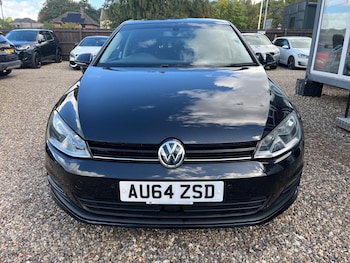 Used Volkswagen Golf 2014 for sale - 75977528: Photo