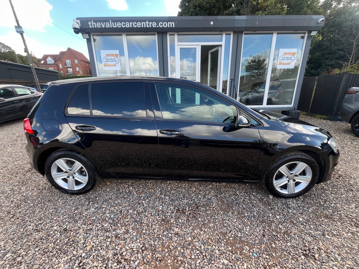 Used Volkswagen Golf 2014 for sale - 75977528: Photo 3