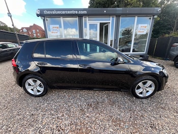 Used Volkswagen Golf 2014 for sale - 75977528: Photo