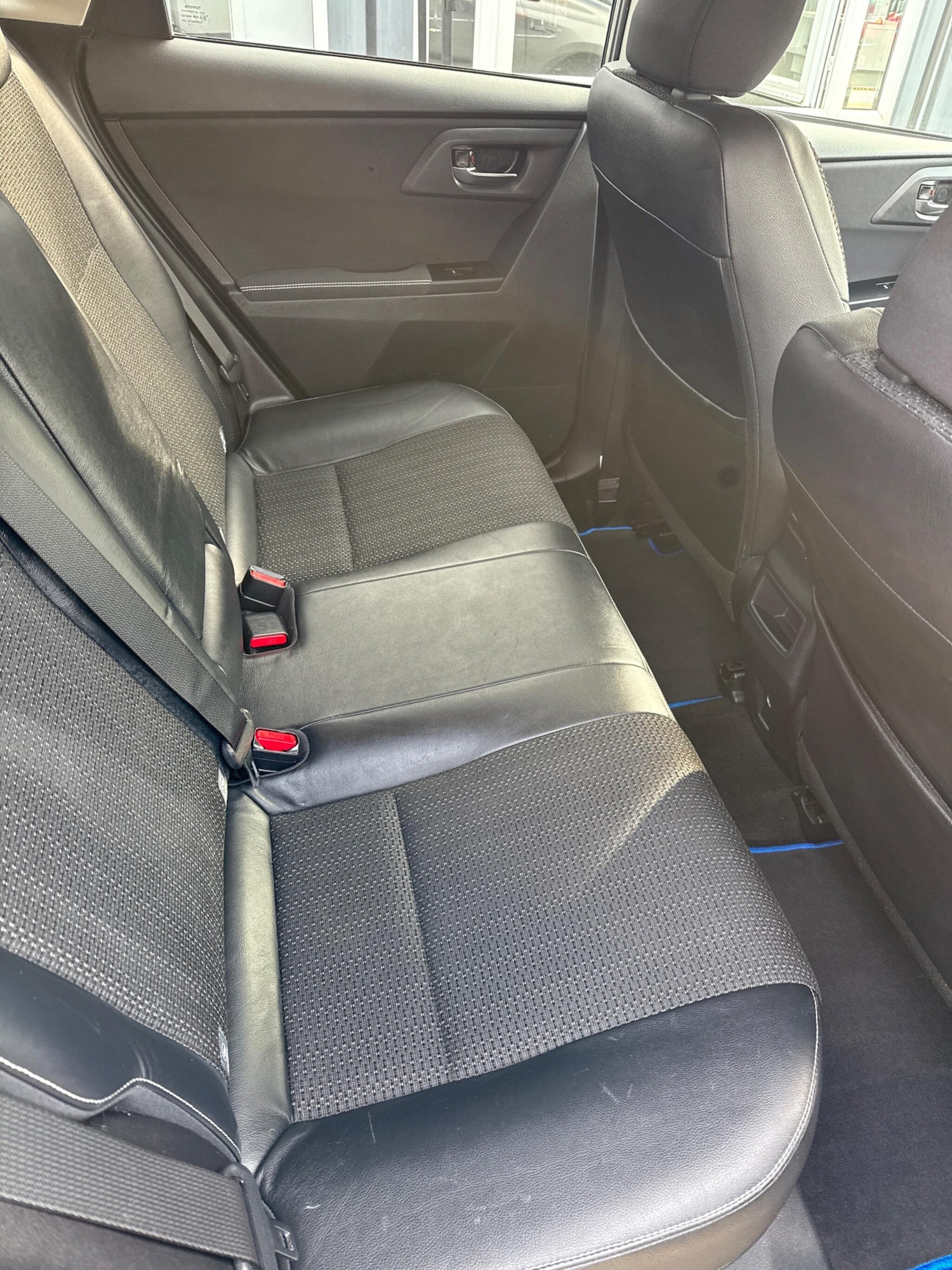 Used Toyota Auris for sale - 76989181: Photo 13