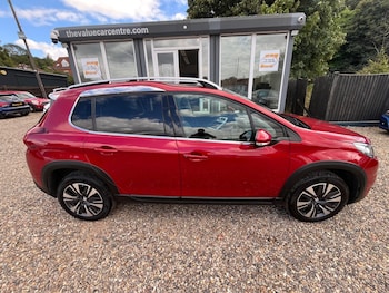 Used Peugeot 2008 2019 for sale - 79396300: Photo