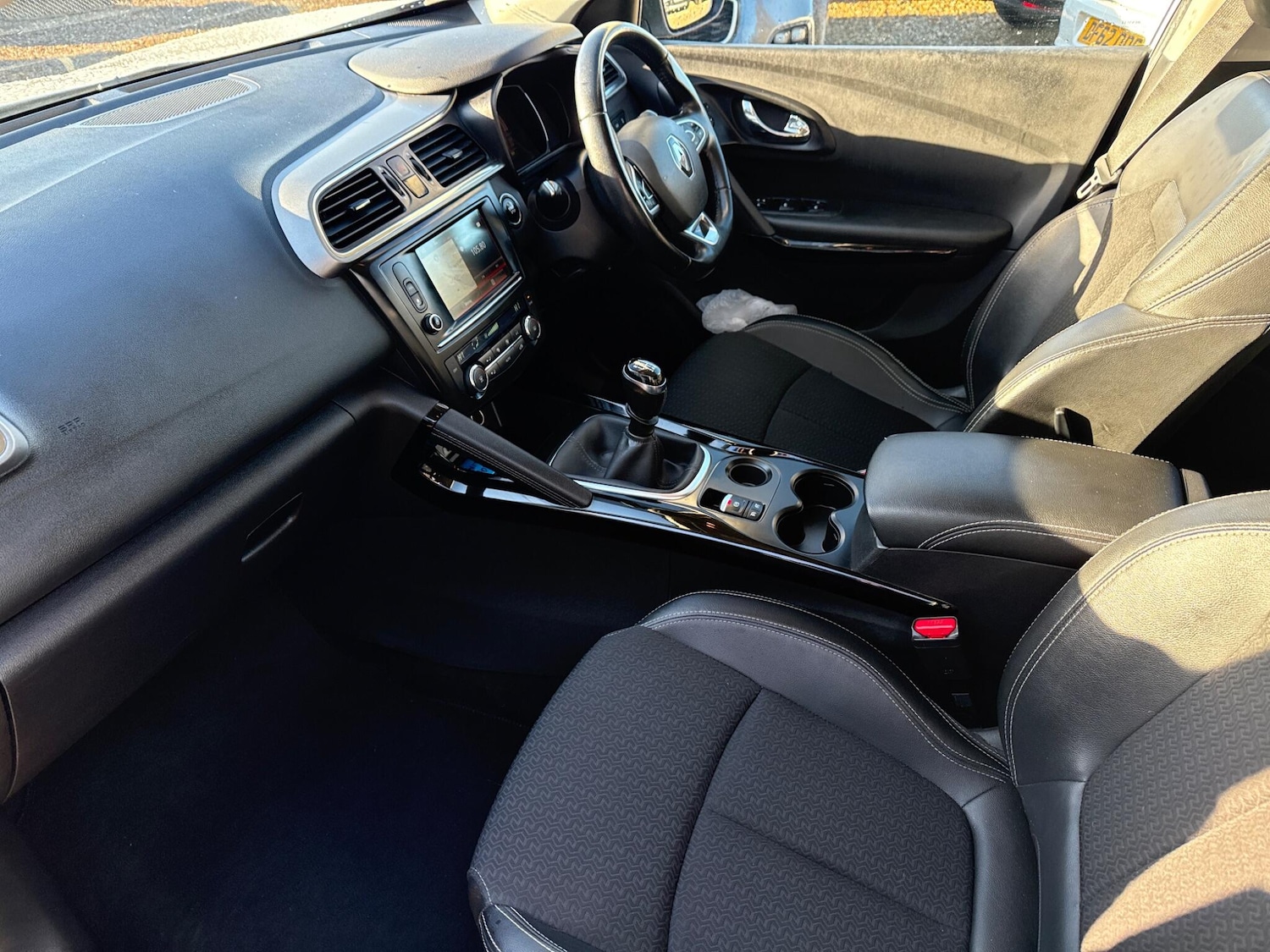 Used Renault Kadjar 2017 for sale - 76619798: Photo 7