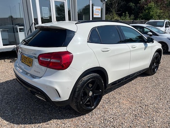 Used Mercedes-Benz GLA 2015 for sale - 79201610: Photo