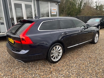 Used Volvo V90 2017 for sale - 77496951: Photo